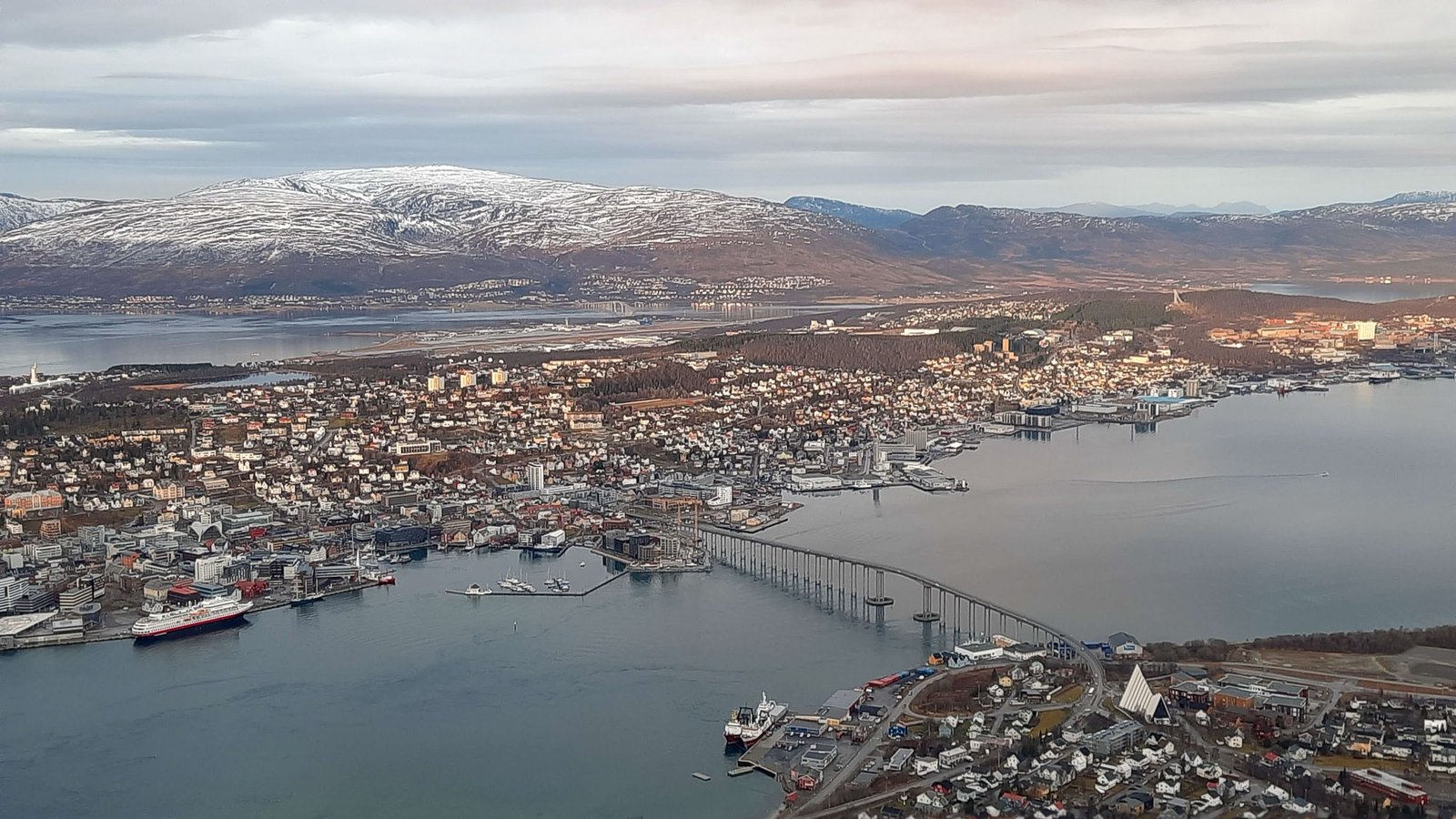 Tromsø Wandern Berg Sherpa Treppe Seilbahn
