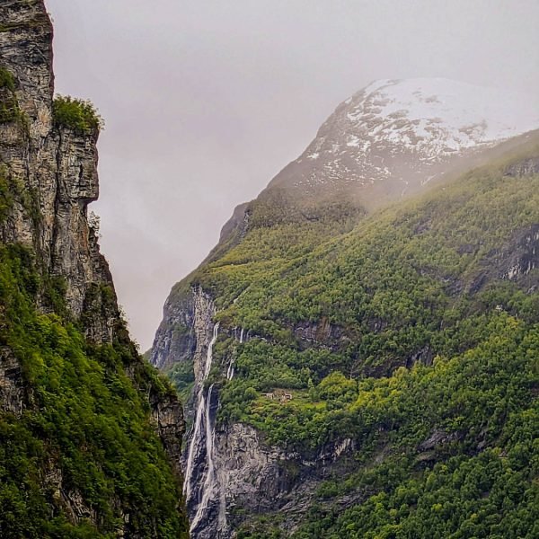 Kreuzfahrt durch Geiranger